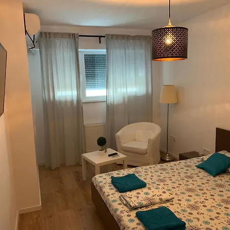 Granvia Cozy Apartament *