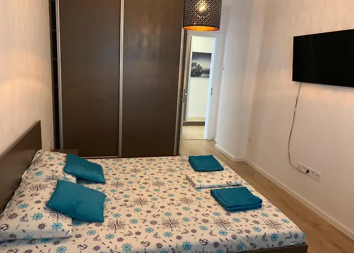 Granvia Cozy شقة بوخارست