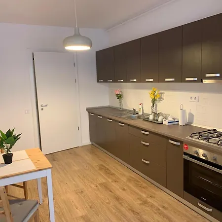 Апартаменти Granvia Cozy *